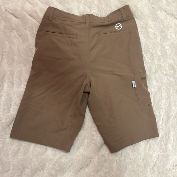 Magellan Outdoors Boys' Falcon Lake
Hybrid Fishing Shorts - Picture 4 of 5